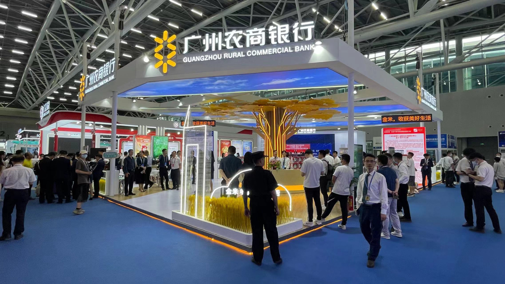  一站式展台搭建，上海展会的便捷之选