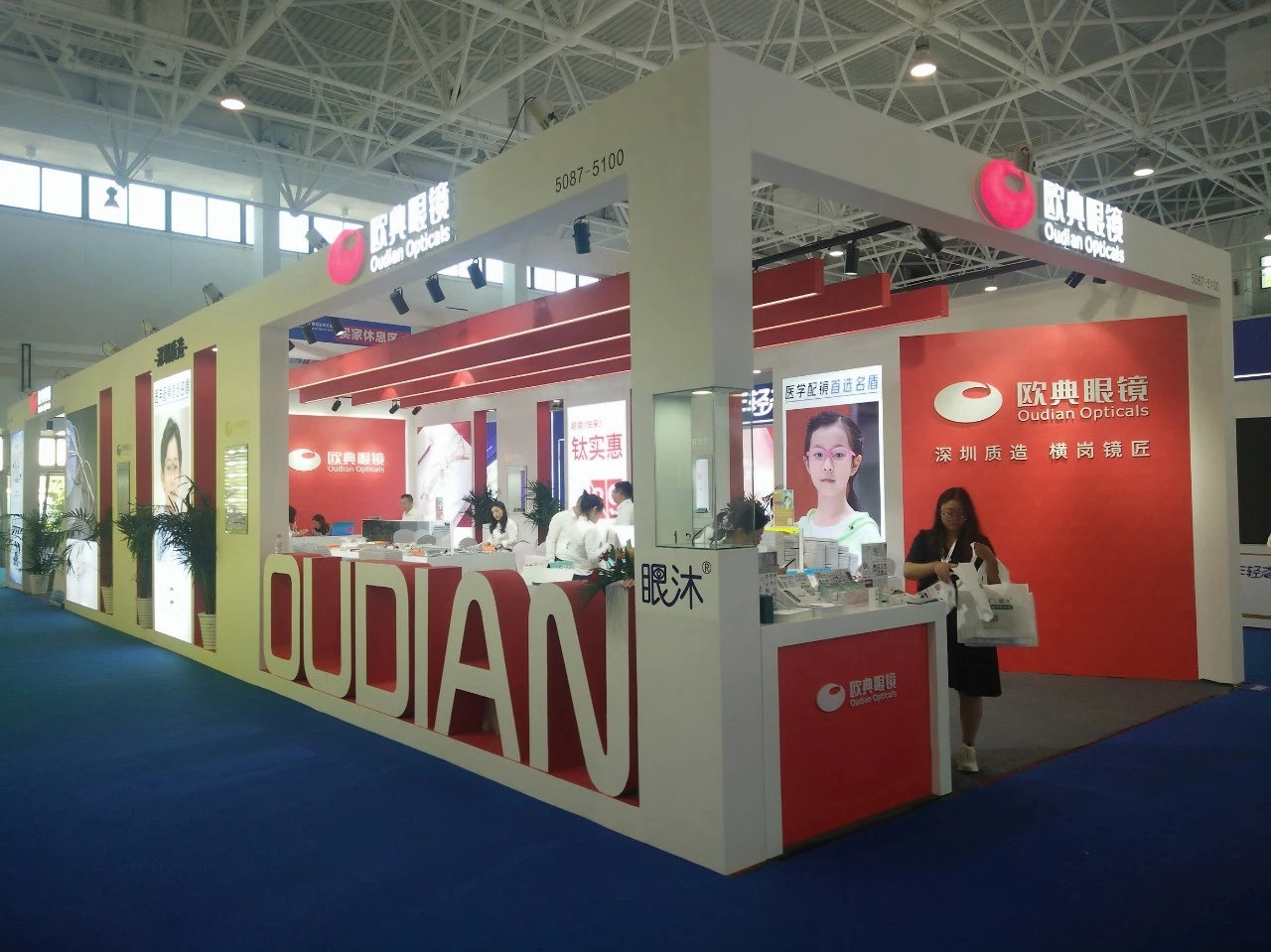 上海展台搭建公司如何应对展会现场的突发状况